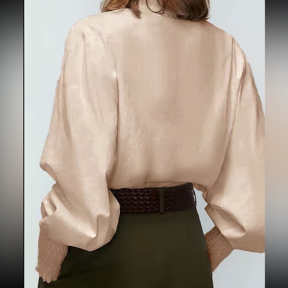 Boho shirred lantern sleeve blouse - Picture 9 of 15